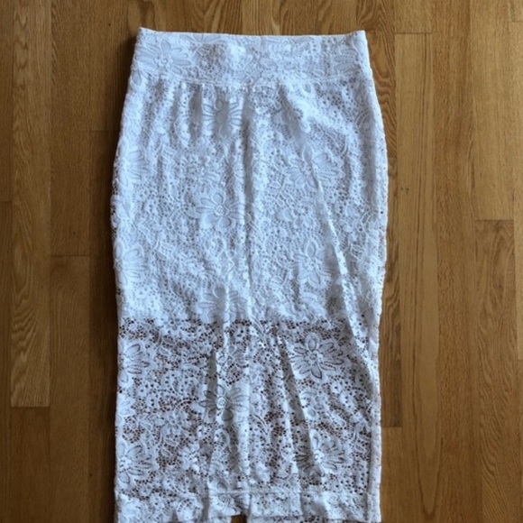 H&M White Lace  high waisted skirt - Picture 4 of 5